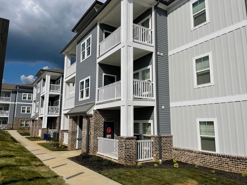 Vintage Hunters Crossing Apartments, 100 Vintage Alcoa Way, Alcoa, TN RentCafe